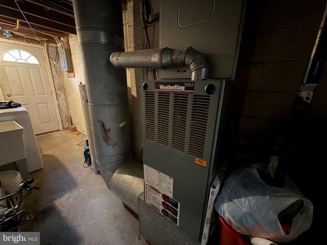 1403 N 15TH ST, Harrisburg, PA 17103