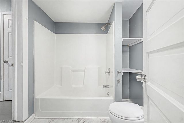 1206 E 21St Street, Winston-salem, NC 27105