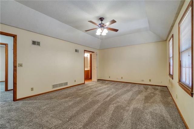 12201 Carter Street, Overland Park, KS 66213