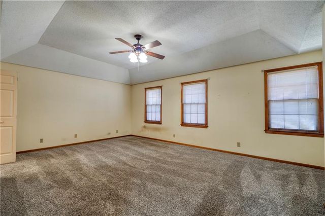 12201 Carter Street, Overland Park, KS 66213