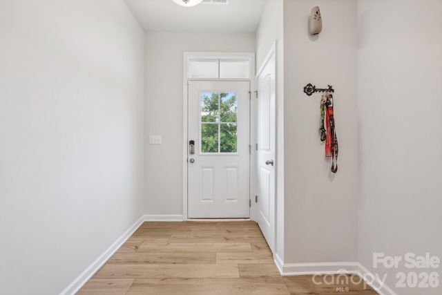 1134 Keydet Drive, Charlotte, NC 28216