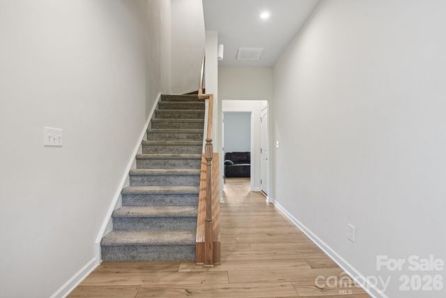 1134 Keydet Drive, Charlotte, NC 28216