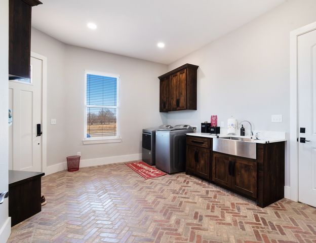 162 CR 42530, Paris, TX 75462