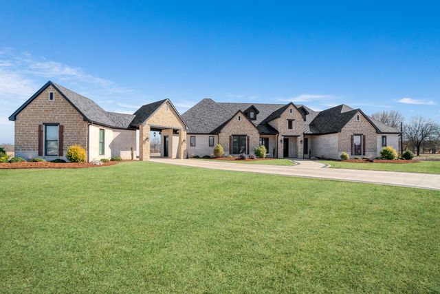 162 CR 42530, Paris, TX 75462