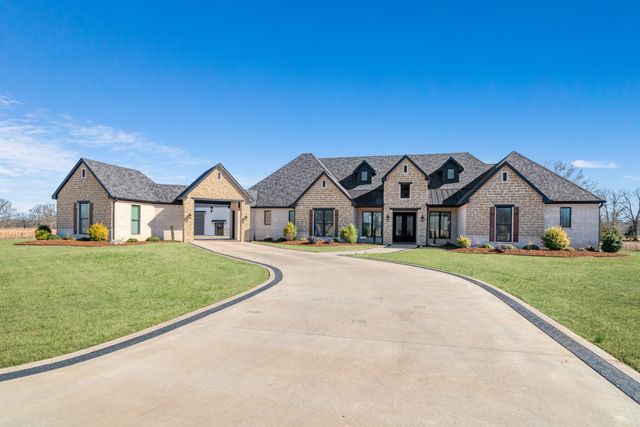 162 CR 42530, Paris, TX 75462