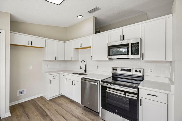 414 HORIZON DRIVE, Winter Springs, FL 32708