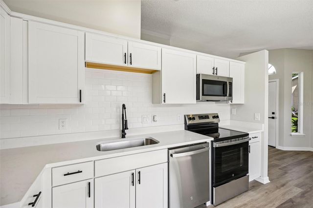 414 HORIZON DRIVE, Winter Springs, FL 32708