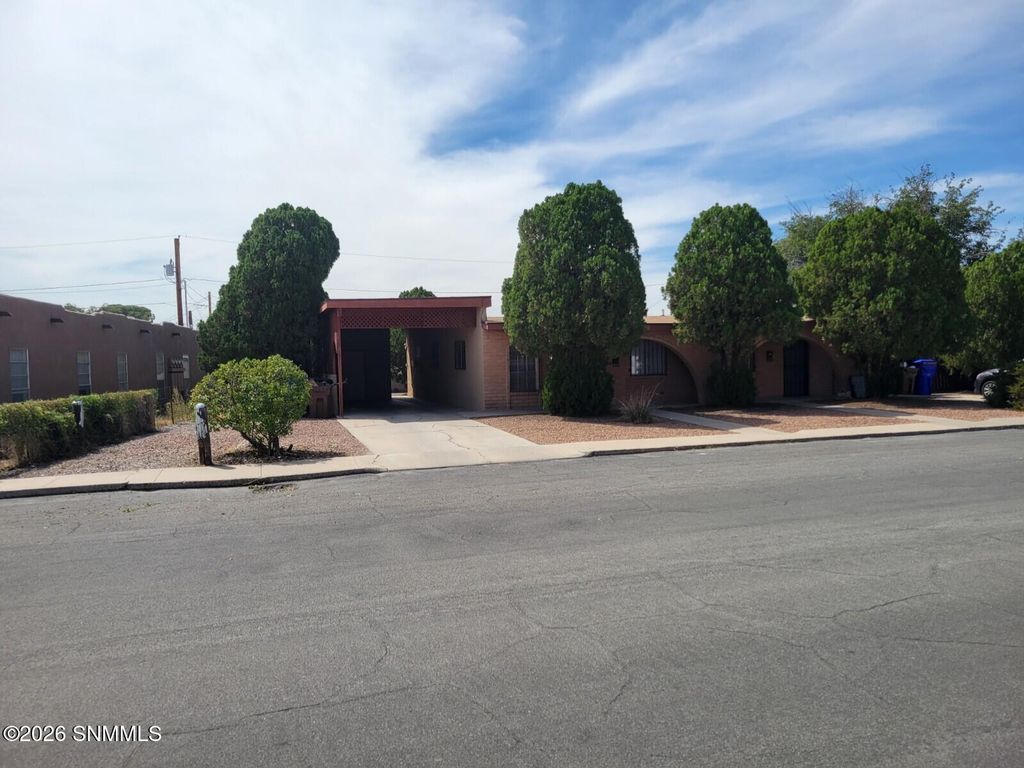 1029 N Melendres Street A&B, Las Cruces, NM 88005