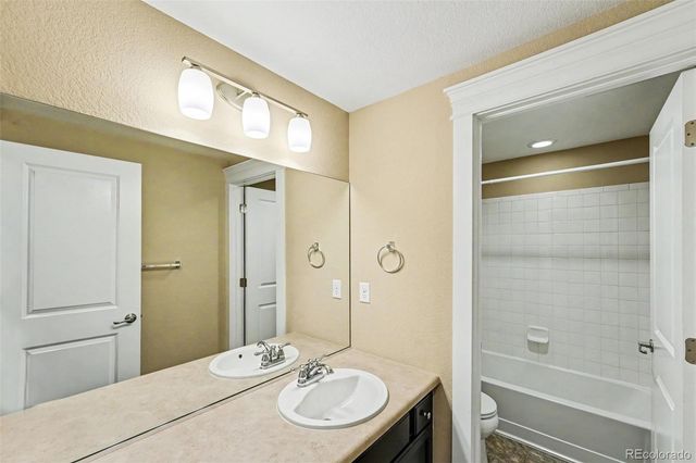 8551 E 21st Avenue, Denver, CO 80238