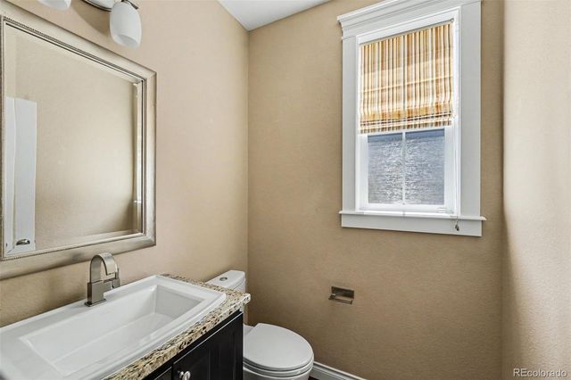 8551 E 21st Avenue, Denver, CO 80238