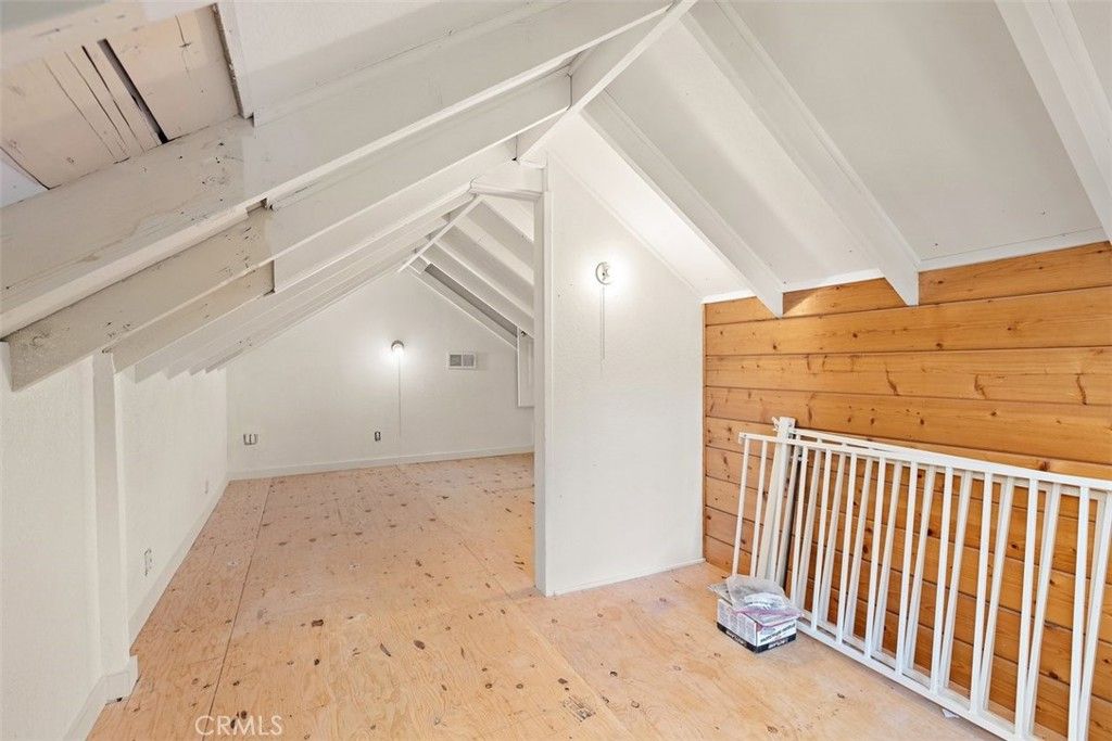 Image 34 of property listing at 21 Mt Baldy Road, Mt Baldy, CA 91759