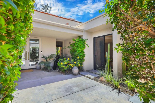 829 Inverness, Rancho Mirage, CA 92270