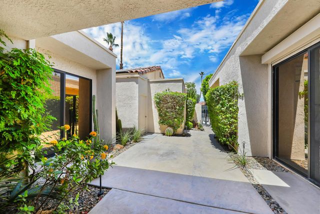 829 Inverness, Rancho Mirage, CA 92270