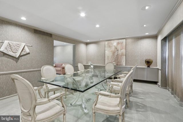 403 DOWNS DR, Cherry Hill, NJ 08003