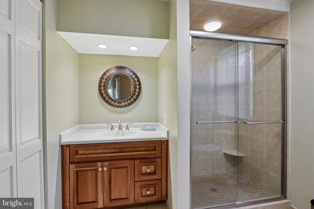 403 DOWNS DR, Cherry Hill, NJ 08003