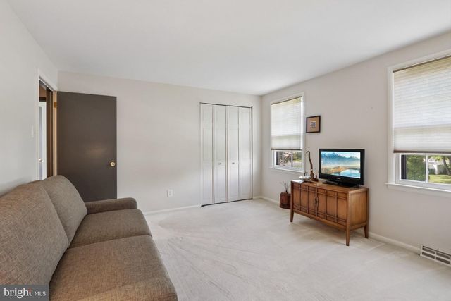 403 DOWNS DR, Cherry Hill, NJ 08003