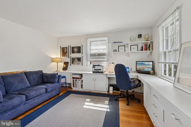 403 DOWNS DR, Cherry Hill, NJ 08003