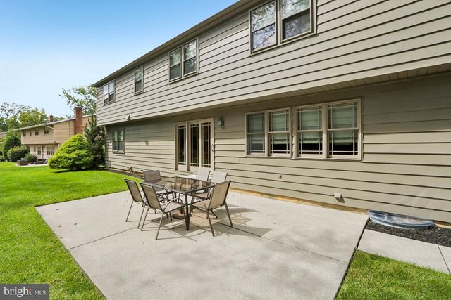 403 DOWNS DR, Cherry Hill, NJ 08003