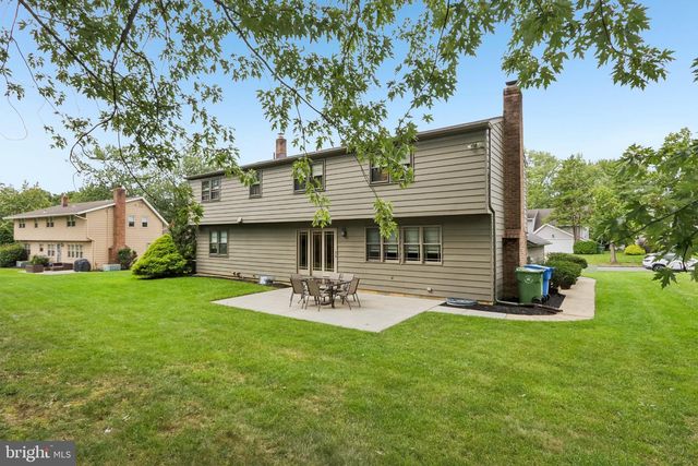 403 DOWNS DR, Cherry Hill, NJ 08003