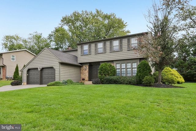 403 DOWNS DR, Cherry Hill, NJ 08003