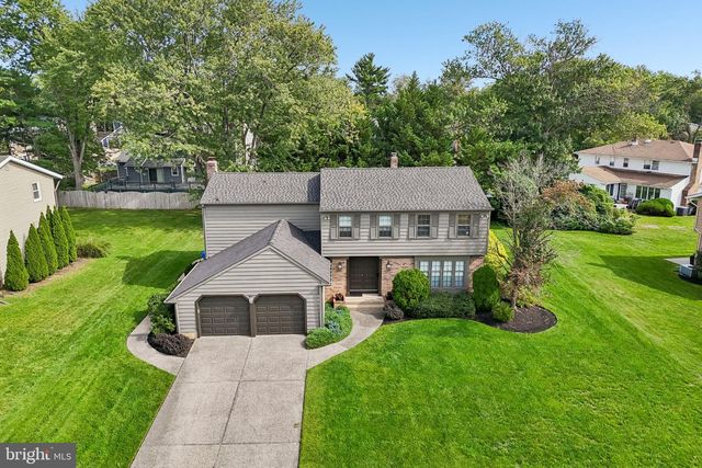 403 DOWNS DR, Cherry Hill, NJ 08003