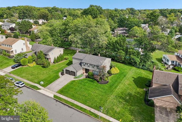 403 DOWNS DR, Cherry Hill, NJ 08003