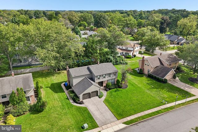 403 DOWNS DR, Cherry Hill, NJ 08003
