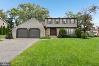 403 DOWNS DR, Cherry Hill, NJ 08003