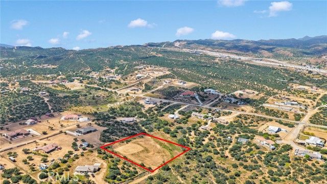 11129 Prairie, Oak Hills, CA 92344