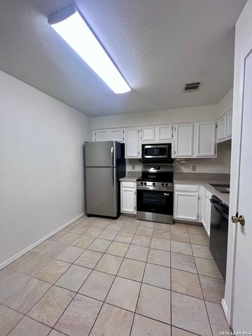 3430 Turtle Village St Apt 101, San Antonio, TX 78230