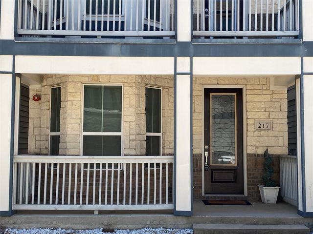 217 S Village Way, Lewisville, TX 75057