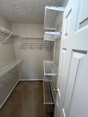 5976 Monroe Xing, Antioch, TN 37013