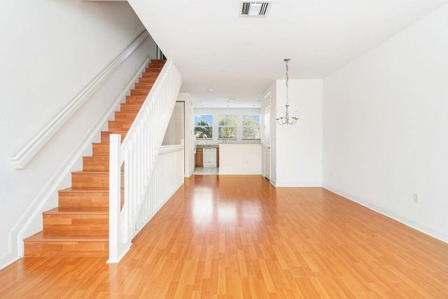 500 Pacific Grove Drive 7, West Palm Beach, FL 33401