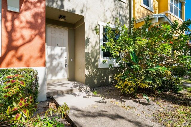 500 Pacific Grove Drive 7, West Palm Beach, FL 33401
