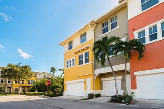 500 Pacific Grove Drive 7, West Palm Beach, FL 33401