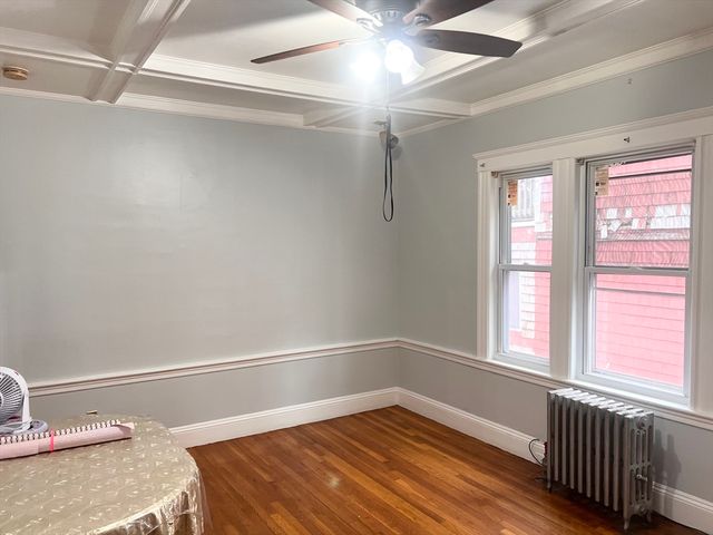 139 Grove St, Chelsea, MA 02150