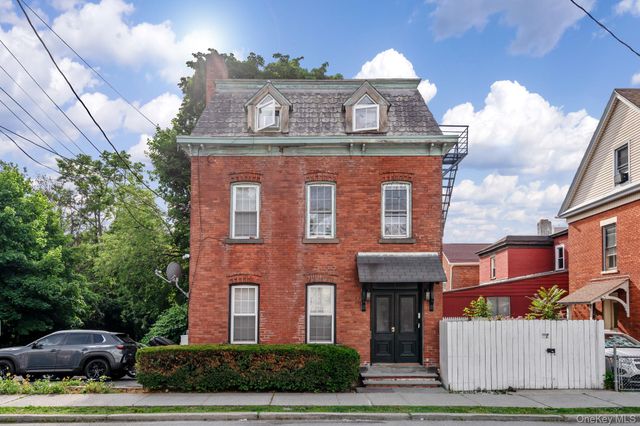 32 N Bridge Street, Poughkeepsie, NY 12601