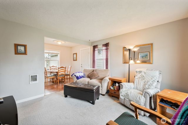 324 Colorado Street, Longview, WA 98632