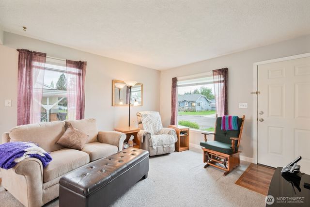 324 Colorado Street, Longview, WA 98632