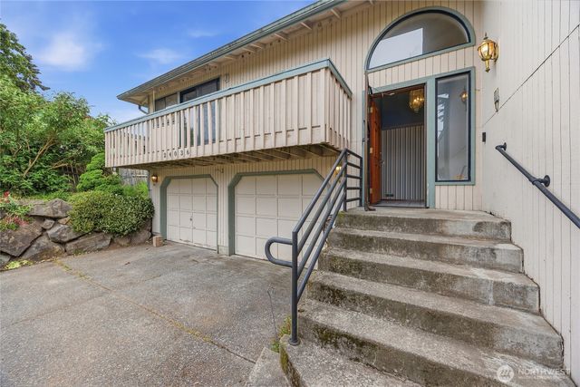 24036 23rd Avenue S, Des Moines, WA 98198