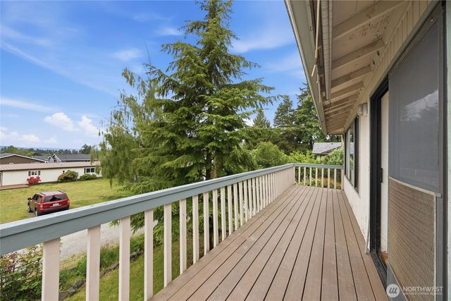 24036 23rd Avenue S, Des Moines, WA 98198