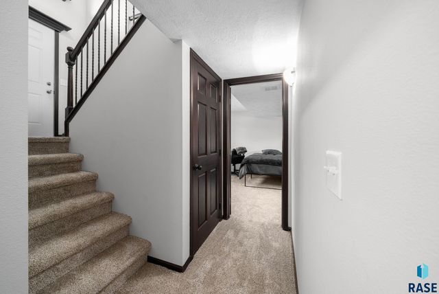 4700 S Wassom Ave, Sioux Falls, SD 57106