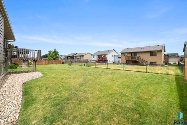 4700 S Wassom Ave, Sioux Falls, SD 57106