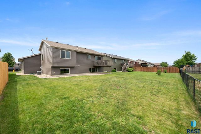 4700 S Wassom Ave, Sioux Falls, SD 57106