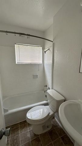 5607 Jackson Street 03, Houston, TX 77004