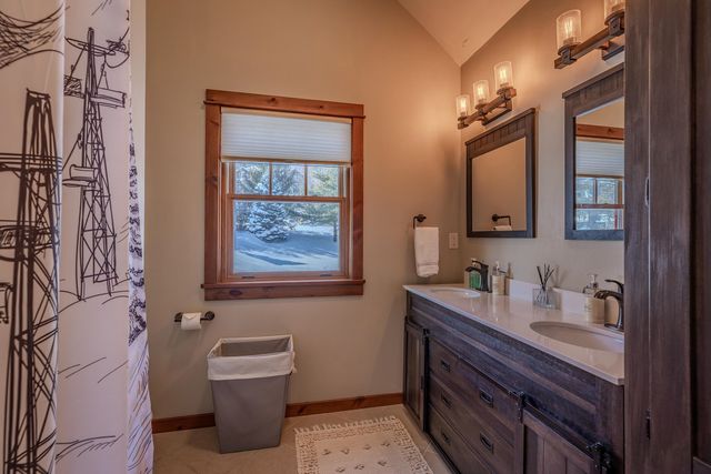 924 Okemo Ridge Road S 11, Ludlow, VT 05149