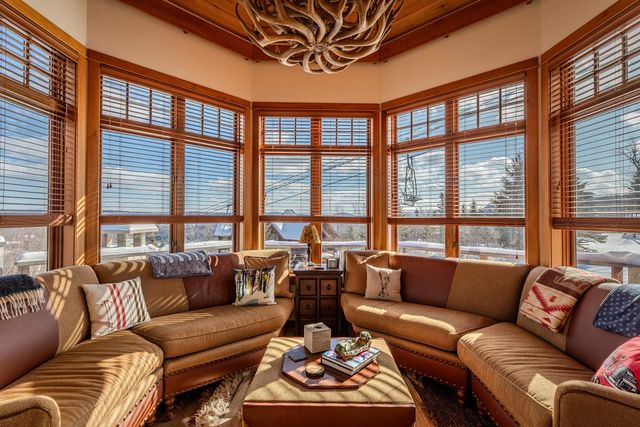 924 Okemo Ridge Road S 11, Ludlow, VT 05149