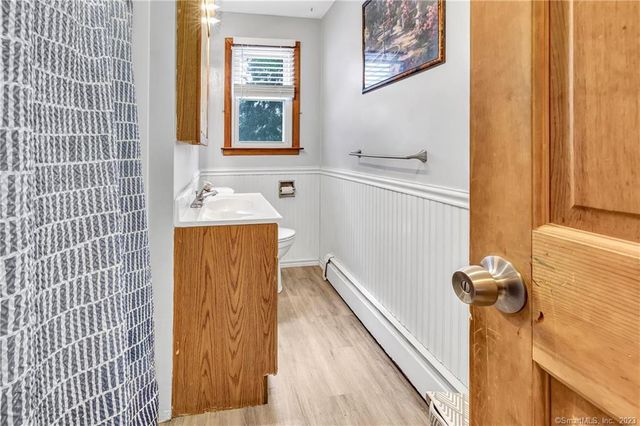 15 Albert Street, Milford, CT 06460