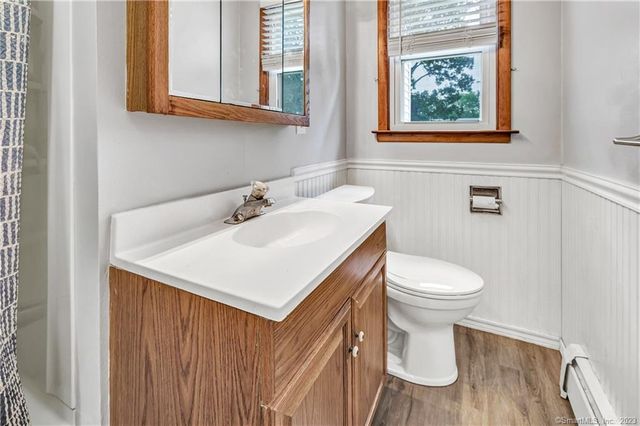 15 Albert Street, Milford, CT 06460