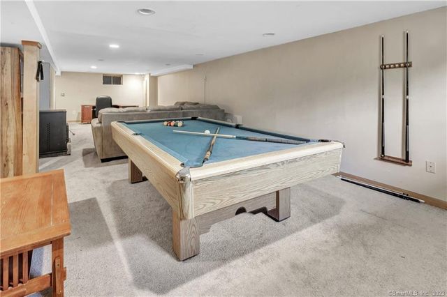 15 Albert Street, Milford, CT 06460